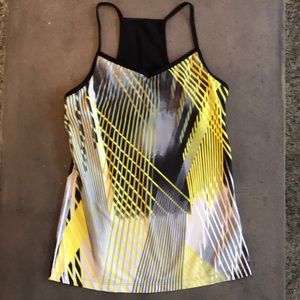 Fitted work out tank top